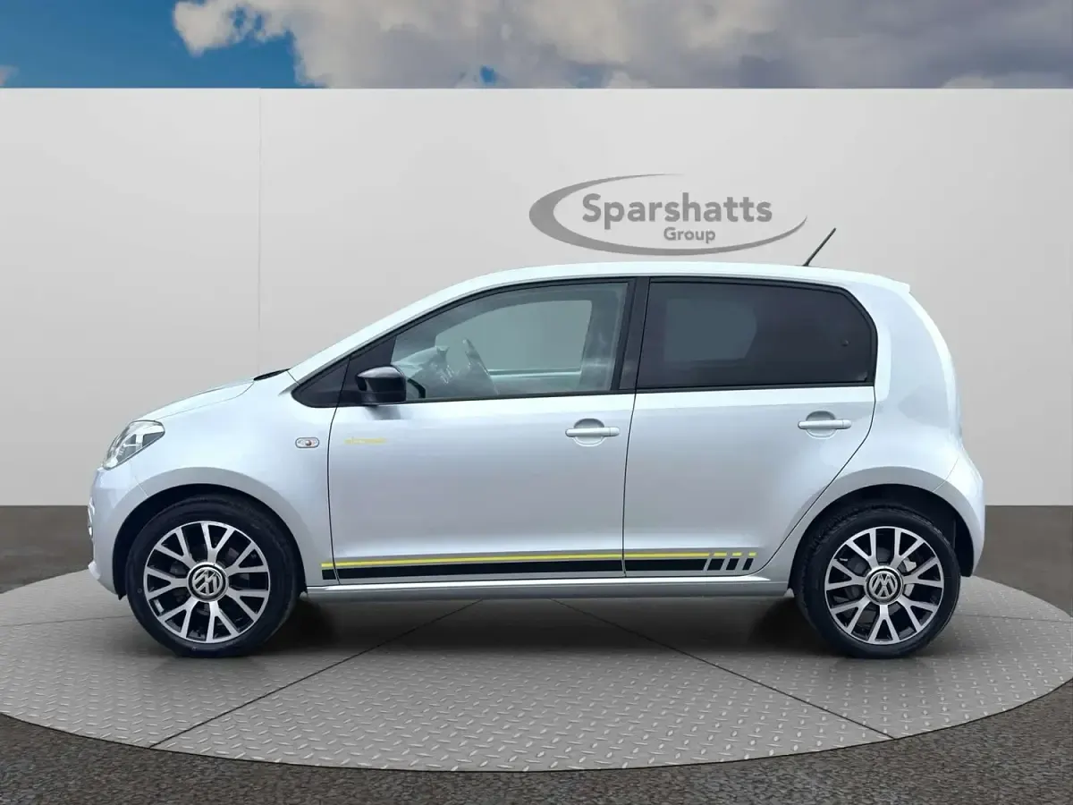 Used VW up! 75 HP (55 kW) 2015 Silver Hatchback