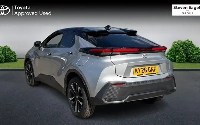 New Toyota C-HR Design 140 HP (102 kW) 2026 Silver SUV