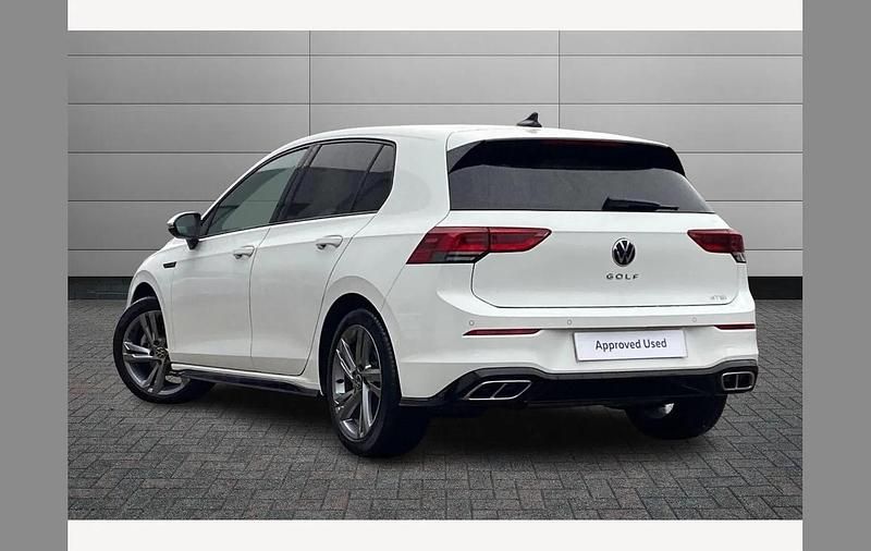 Used VW Golf VIII R-line 150 HP (110 kW) 2022 White Hatchback