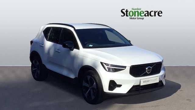 New 2026 Volvo XC40 Plus SUV | £33,120 (Super price) - Image 1/4