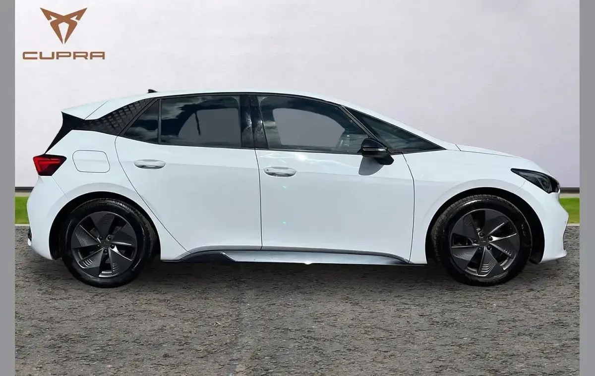 Used Cupra Born 150 kW (204 HP) 2023 White Hatchback
