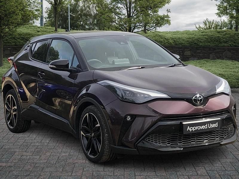 Mauve/purple Used 2023 Toyota C-HR Sport SUV | £24,999 (A bit pricey) - Image 1/4