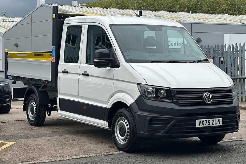Candy white New 2025 VW Crafter Van | £34,990 - Image 1/4