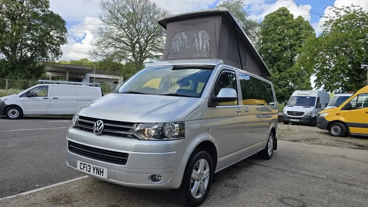 Used VW Caravelle SE 140 HP (102 kW) 2013 Silver Van