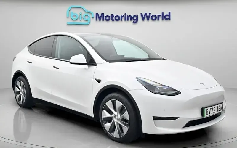 Used Tesla Model Y Long Range AWD 378 kW (514 HP) 2022 SUV