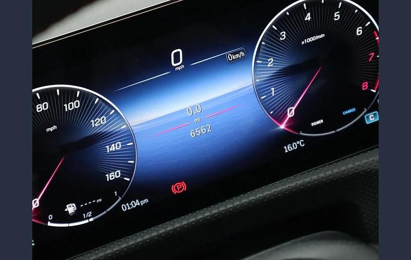 Begagnad Mercedes CLA180 Executive 134 HK (98 kW) 2025 Blå Sedan