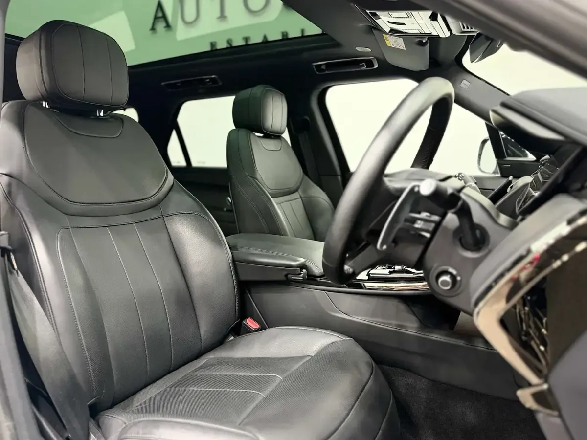 Used Land Rover Range Rover Sport SE Dynamic 2024 White SUV