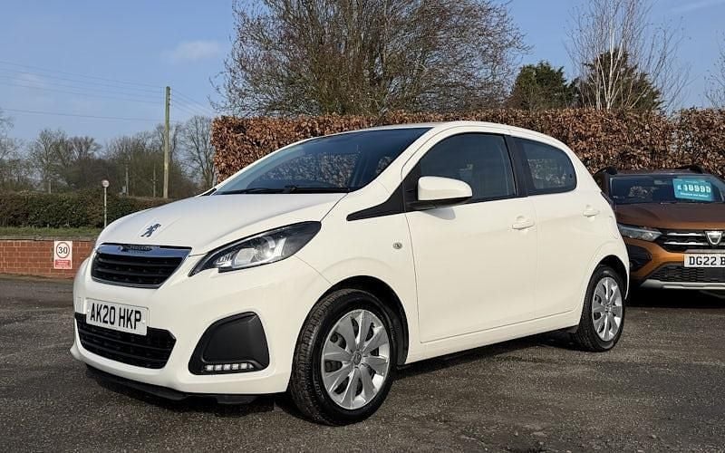 Used Peugeot 108 Active 72 HP (52 kW) 2022 Hatchback