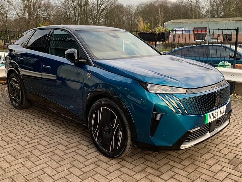 Blue Used 2024 Peugeot e-3008 GT SUV | £38,999 - Image 1/4