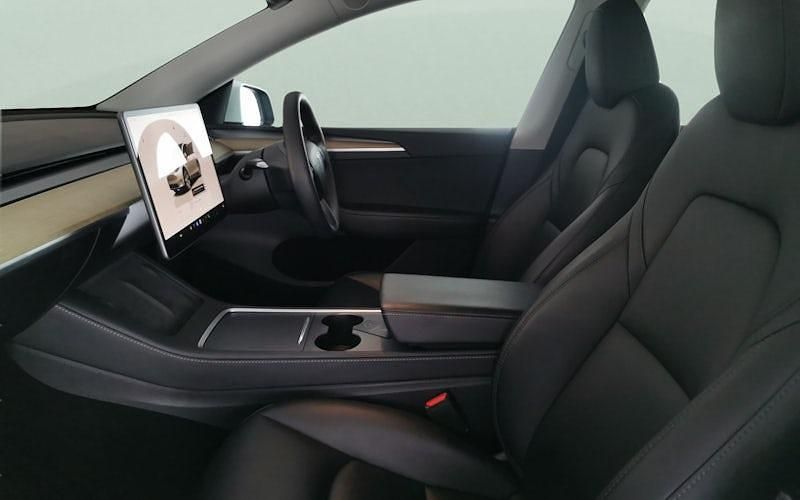 Used Tesla Model Y RWD 219 kW (299 HP) 2024 SUV