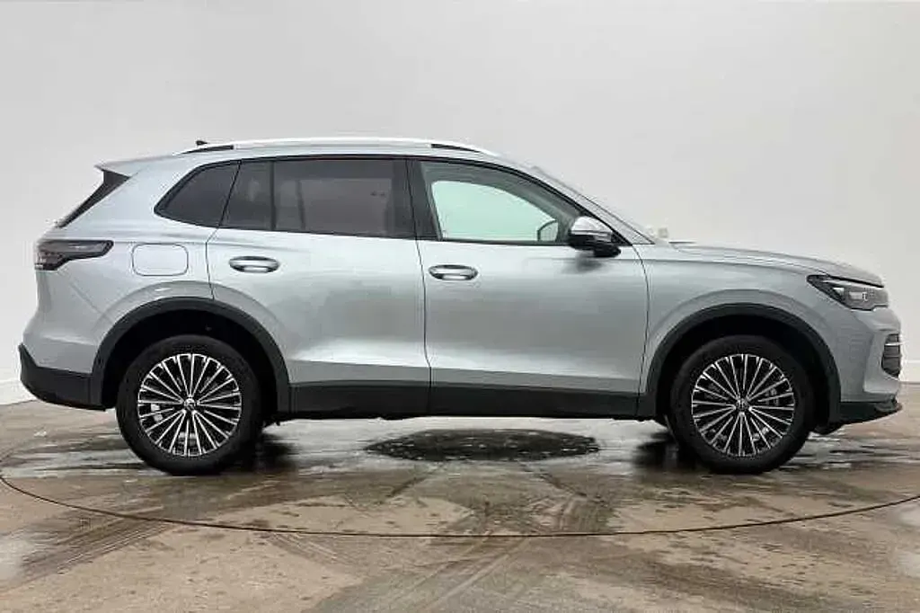 Used VW Tiguan 204 HP (150 kW) 2025 SUV