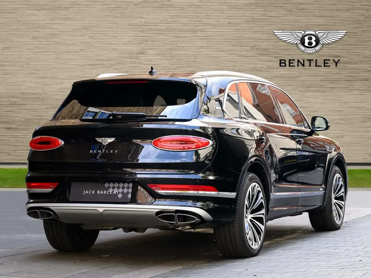 Used Bentley Bentayga 542 HP (398 kW) 2023 Black SUV
