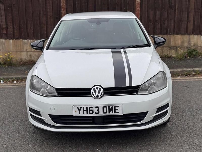 Used VW Golf VII SE 2013 White Hatchback