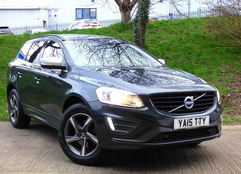 Used Volvo XC60 R-Design 190 HP (139 kW) 2015 Grey SUV