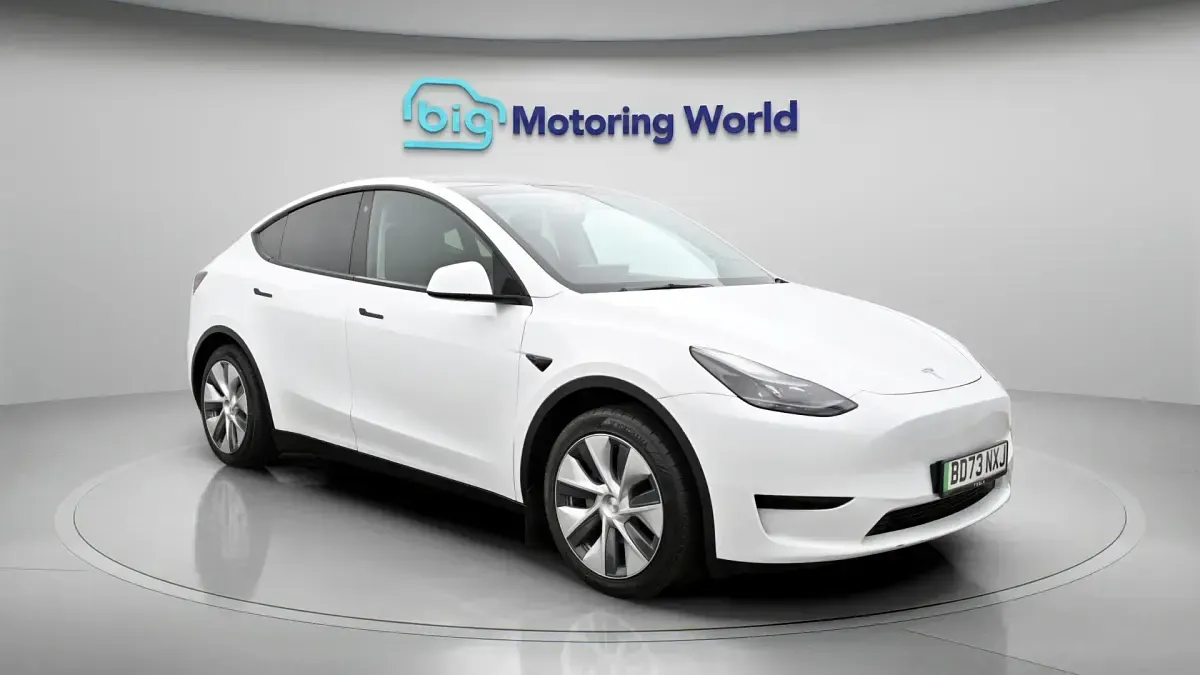 Usado Tesla Model Y RWD 250 kW (340 HP) 2023 SUV