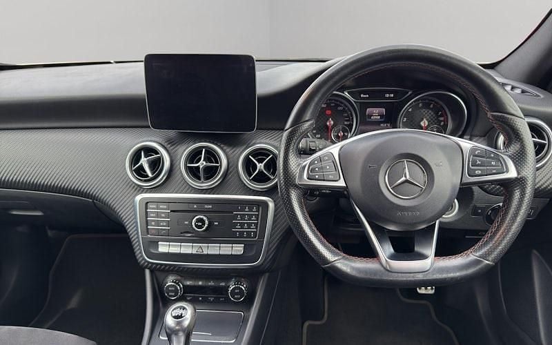 Used Mercedes A180 AMG line 122 HP (89 kW) 2017 White Hatchback