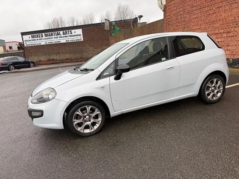 Used Fiat Punto Evo S 2012 White Hatchback