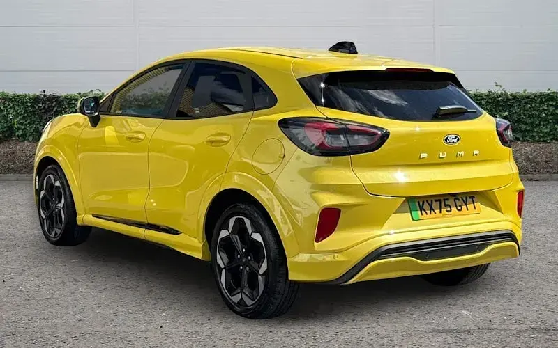 Used Ford Puma Gen-E Premium 122 kW (167 HP) 2025 Yellow SUV