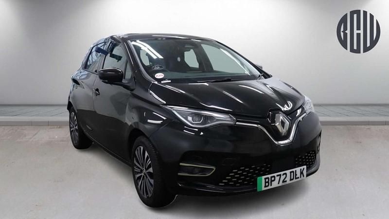 Used Renault Zoe Techno 100 kW (136 HP) 2022 Black Hatchback