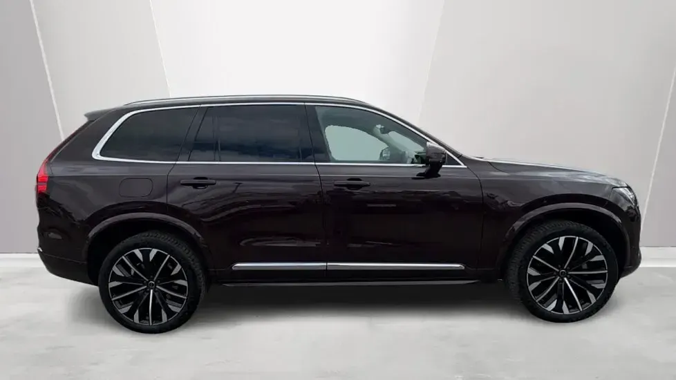 Used Volvo XC90 Ultra 455 HP (334 kW) 2025 Red SUV