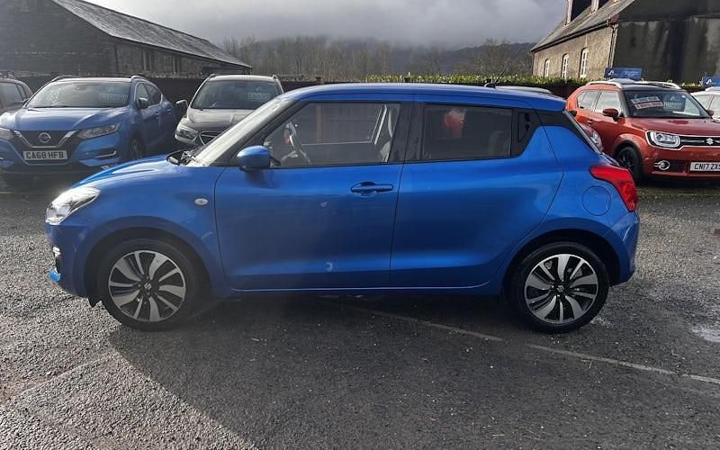 Used Suzuki Swift SZ-T 90 HP (66 kW) 2020 Hatchback