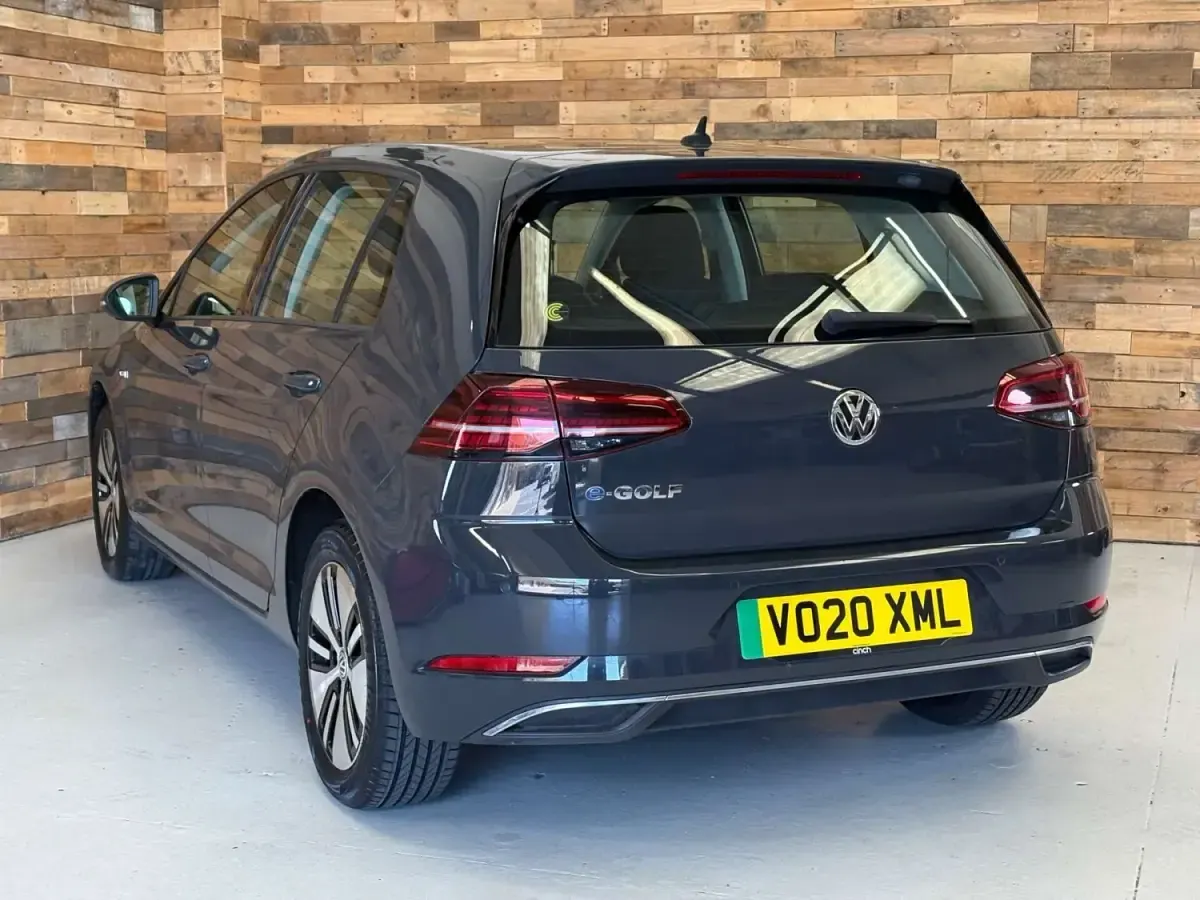 Used VW e-Golf 99 kW (135 HP) 2020 Grey Hatchback