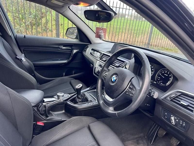 Used BMW 118 Sport Line 136 HP (100 kW) 2018 Black Hatchback