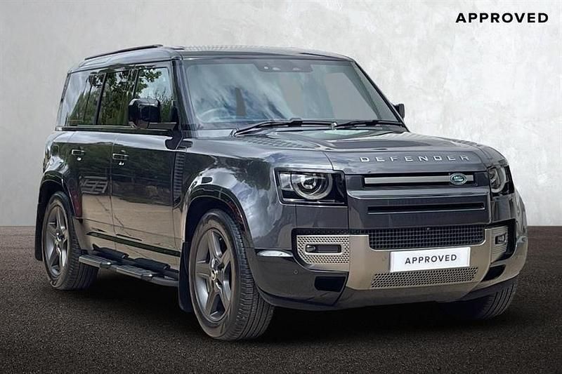 Grey Used 2025 Land Rover Defender SE Dynamic SUV | £77,450 - Image 1/4