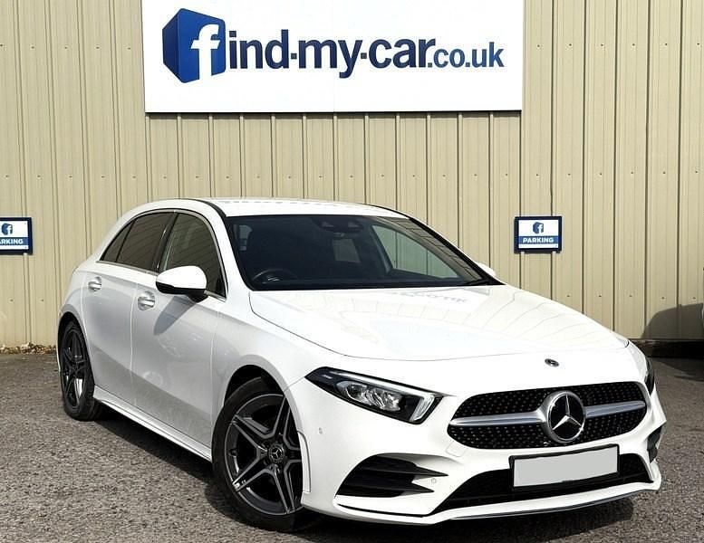 Used Mercedes A180 AMG Line Premium 116 HP (85 kW) 2018 White Hatchback