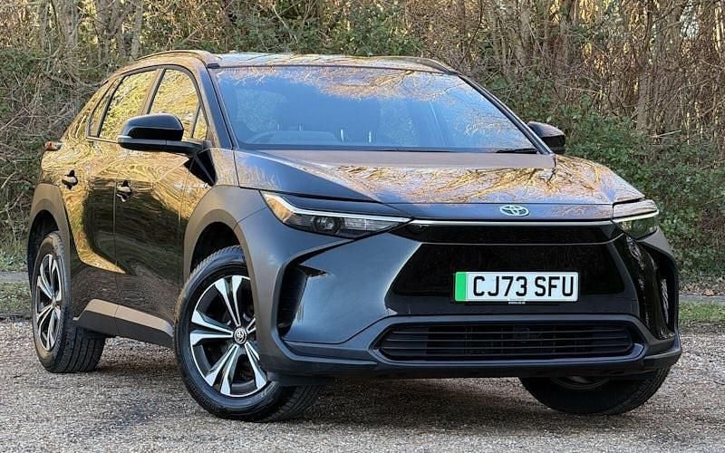 Used 2022 Toyota bZ4X PURE SUV | £20,840 (Good price) - Image 1/4