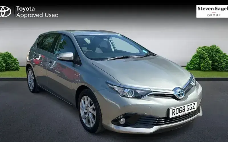 Used Toyota Auris Hybrid 136 HP (100 kW) 2019 Hatchback