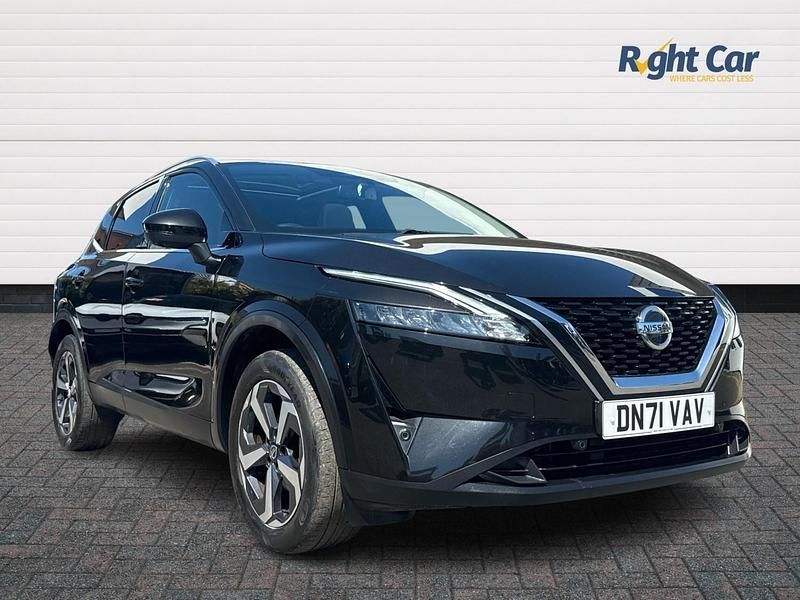 Black Used 2021 Nissan Qashqai N-Connecta SUV | £15,499 (Fair price) - Image 1/4