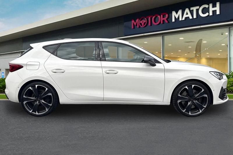 Used Cupra Leon VZ2 2021 White Hatchback