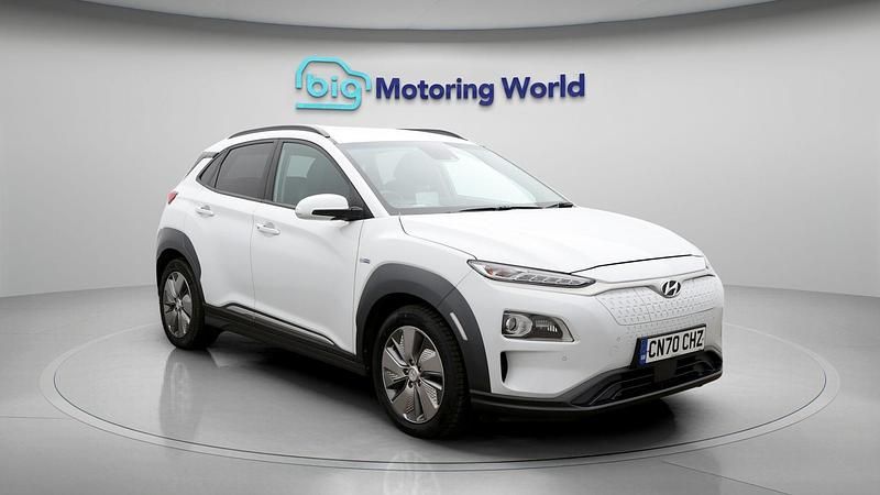 Used Hyundai Kona Premium SE 150 kW (204 HP) 2020 White SUV