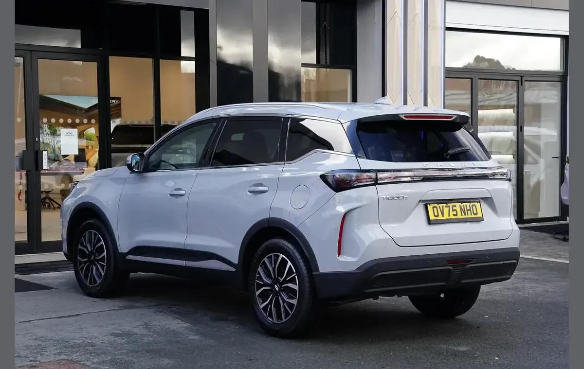Usado Chery Tiggo 7 197 CV (144 kW) 2025 Gris SUV