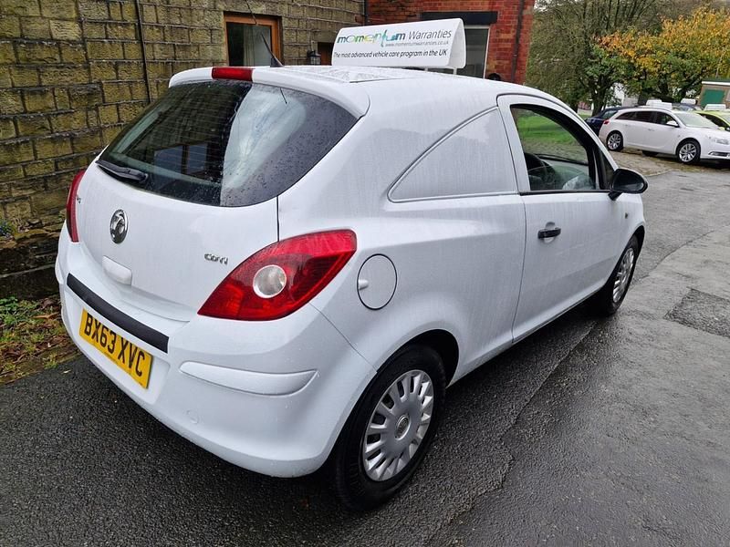 Used Vauxhall Corsa 2013 White Van