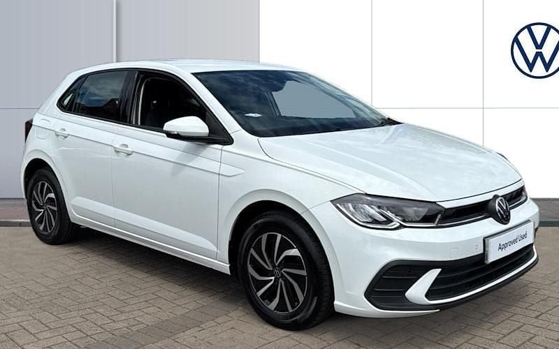 Used 2025 VW Polo Life Hatchback | £15,391 (Good price) - Image 1/4