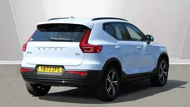 Second-hand Volvo XC40 Plus 163 CP (119 kW) 2024 SUV