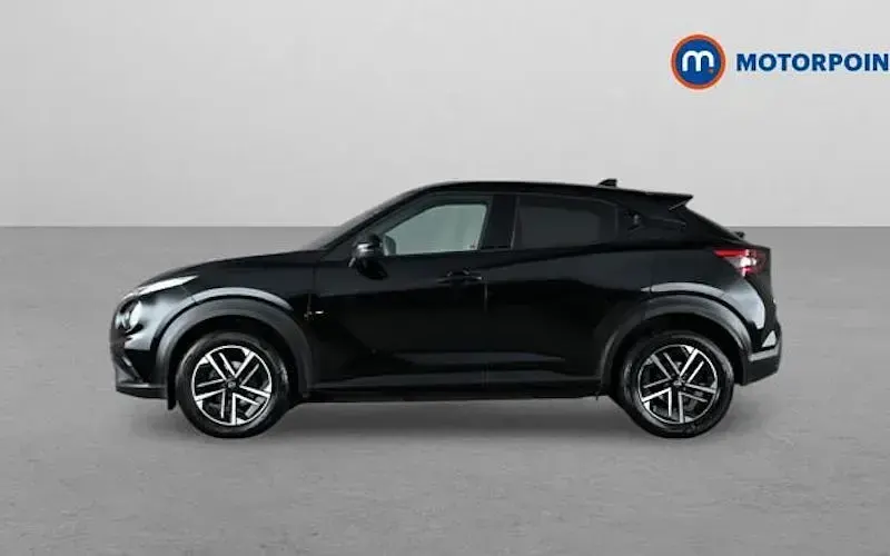 Used Nissan Juke N-Connecta 114 HP (83 kW) 2025 Black SUV