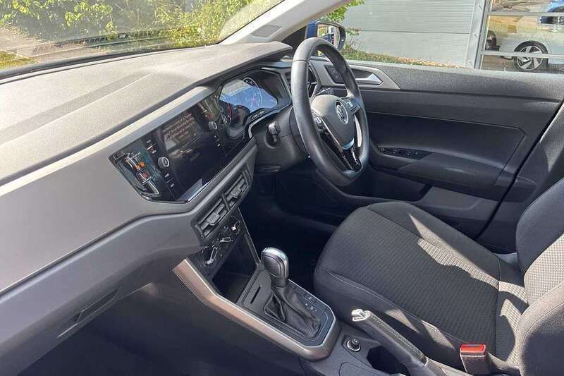 Image 2/4