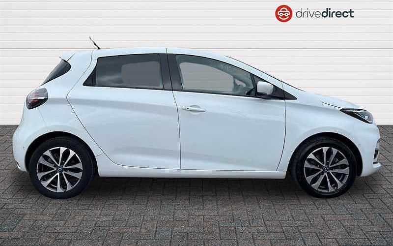 Used Renault Zoe GT-Line 100 kW (136 HP) 2020 White Hatchback