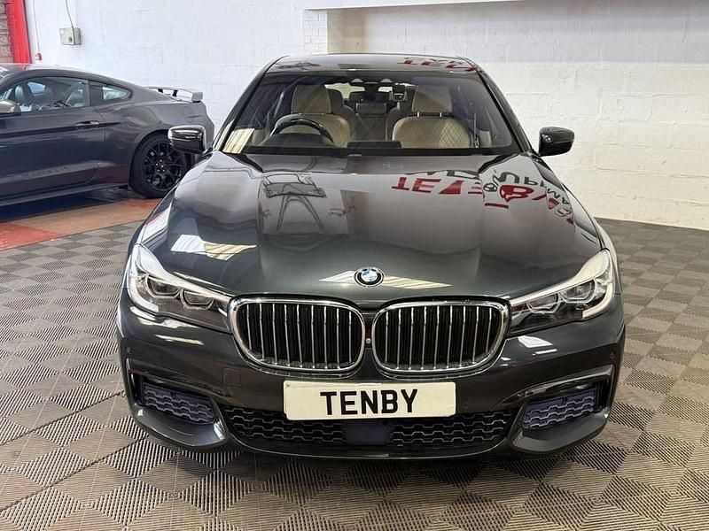 Used BMW 730 M Sport 265 HP (194 kW) 2017 Grey Sedan