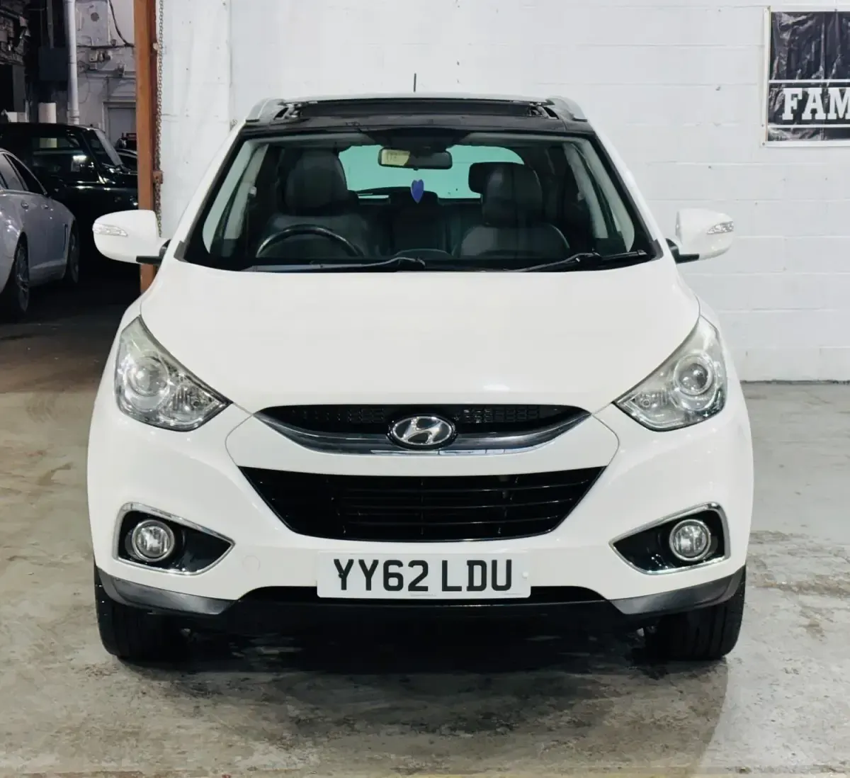 Used Hyundai ix35 Premium 184 HP (135 kW) 2012 White SUV