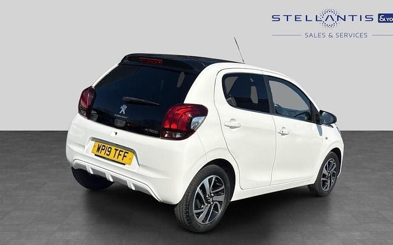 Used Peugeot 108 Allure 72 HP (52 kW) 2022 Hatchback