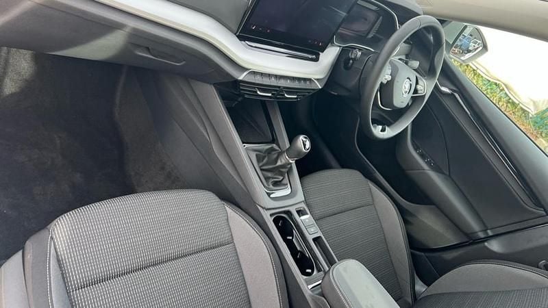 Used Skoda Octavia SE Technology 116 HP (85 kW) 2024 Mat Hatchback