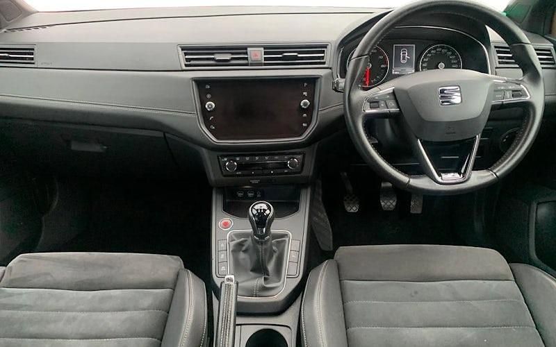 Used Seat Ibiza XCELLENCE 95 HP (69 kW) 2018 Gold Hatchback