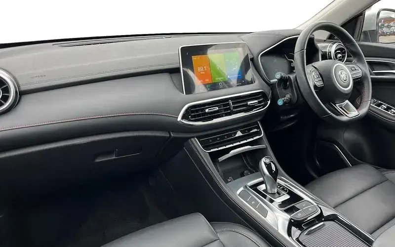 Usado MG HS Excite 162 HP (119 kW) 2023 Prateado SUV