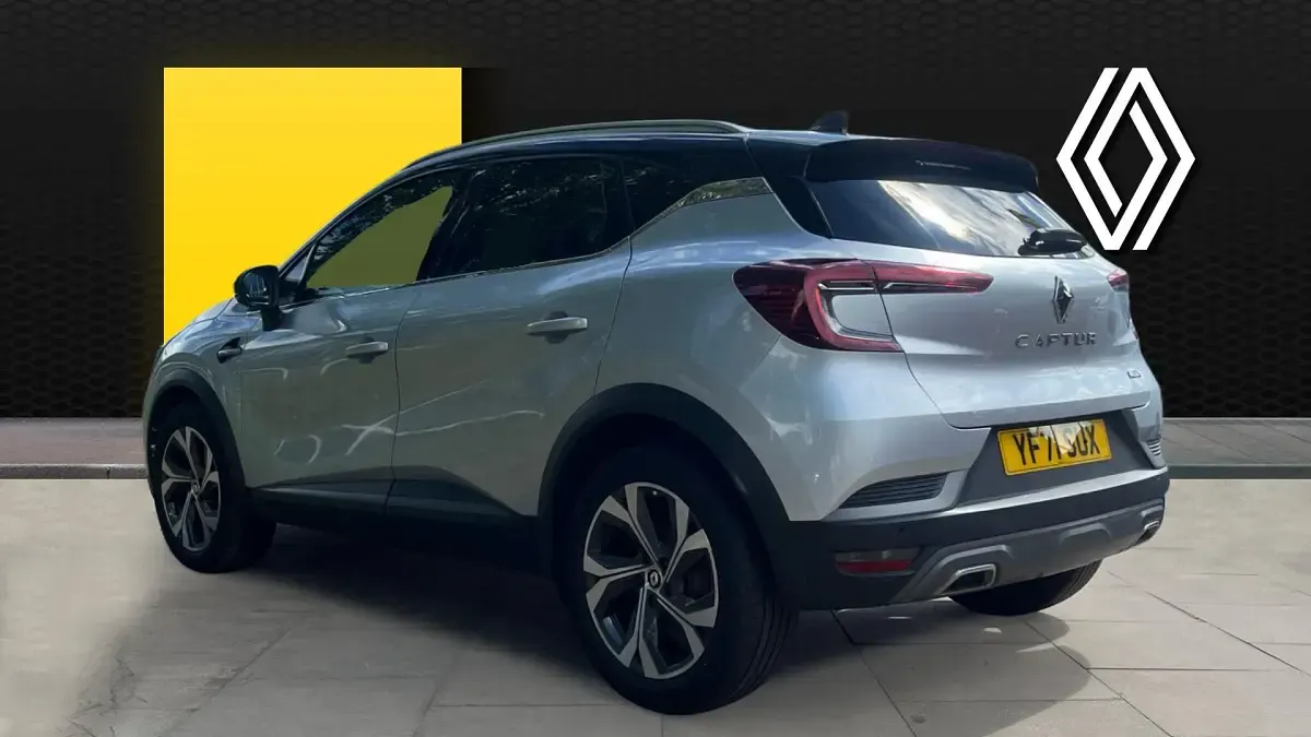 Used Renault Captur R.S. 140 HP (102 kW) 2021 Grey/black SUV