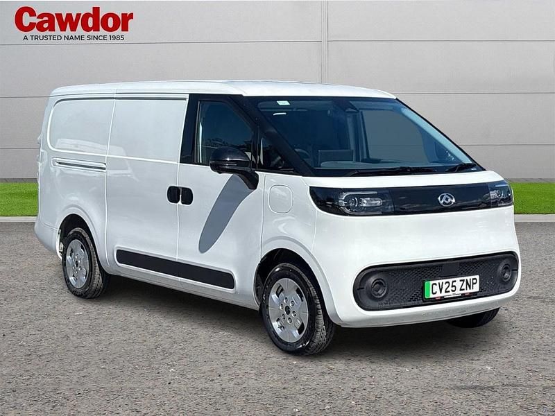 White New 2025 Maxus eDeliver 5 Van | £24,995 - Image 1/4