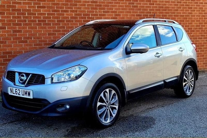 Silver Used 2012 Nissan Qashqai Tekna SUV | £5,995 (A bit pricey) - Image 1/1